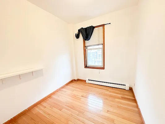 Rented by Ulas Real Estates Inc | media 12