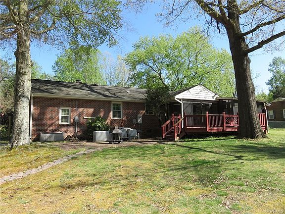 5th image of 10010 Old Quarter Ln