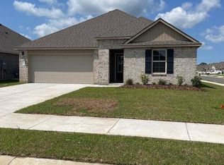 100 Cane Hill Dr, Broussard, LA 70518