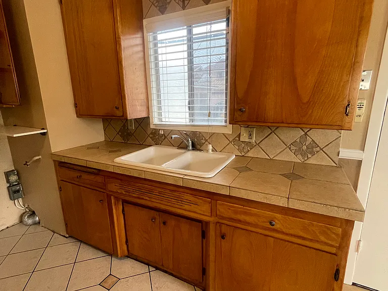 8824 Cedar St — Photo 19