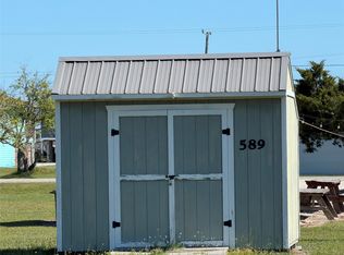 589 Swallow Dr, Palacios, TX 77465