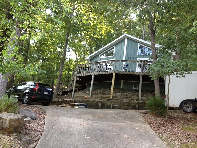 1st image of 11855 White Oak Dr