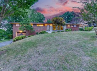 2104 Tilson Hill Rd, Kingsport, TN 37660