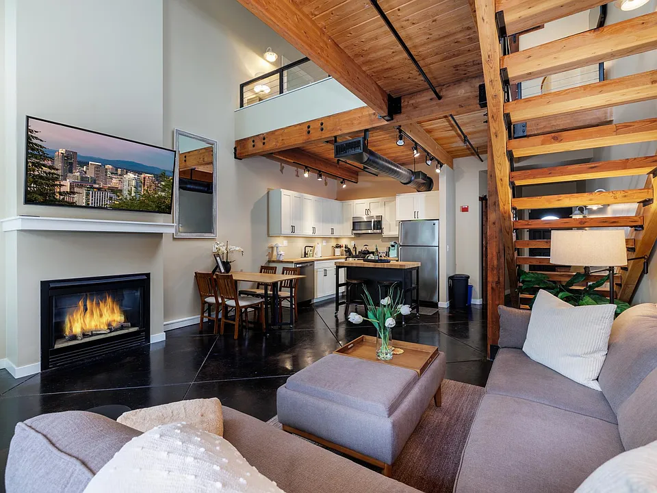 1370 NE Orenco Station Pkwy #22