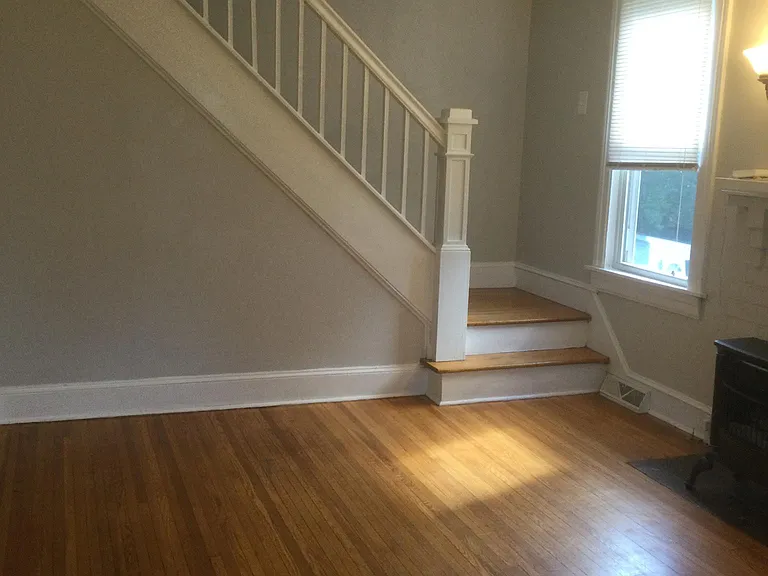 15 Glaize Ave — Photo 3