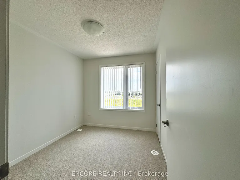 140 Honeycrisp Cres #286 — Photo 14