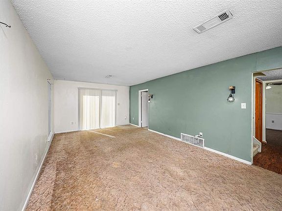 5th image of 5722 NW Ash Ave