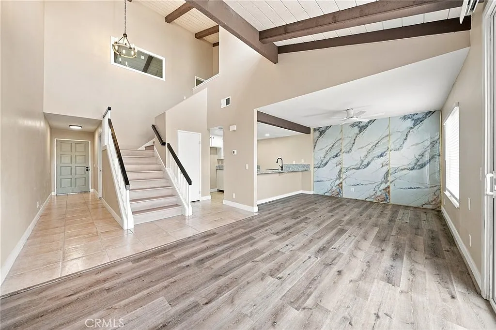2 bed, 1221 sqft, $3,300 — Photo 4