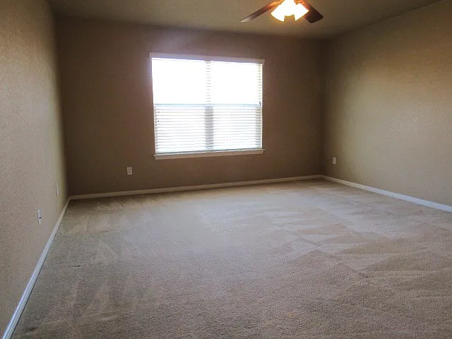 3404 Jacob St — Photo 9