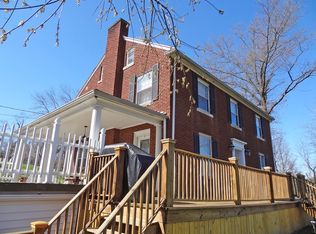 14 Alicia St, Westover, WV 26501