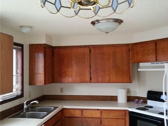 2nd image of 1518 Virginia Ave #A