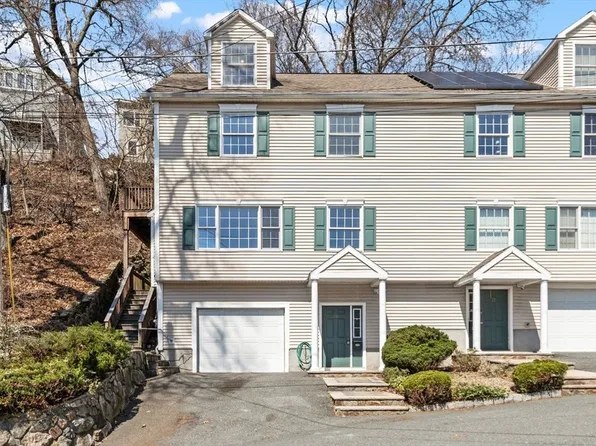 30 Gayron Way #1, Lynn, MA 01905