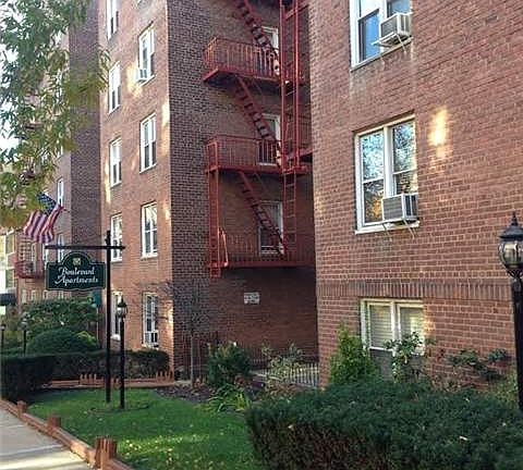 2nd image of 10326 68th Ave