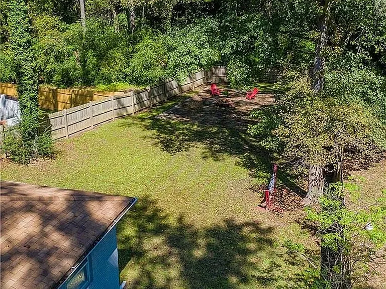 3052 Browns Mill Rd SE — Photo 22