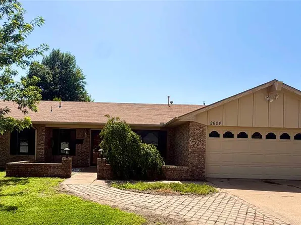 2604 Temple Pl, Ponca City, OK 74604