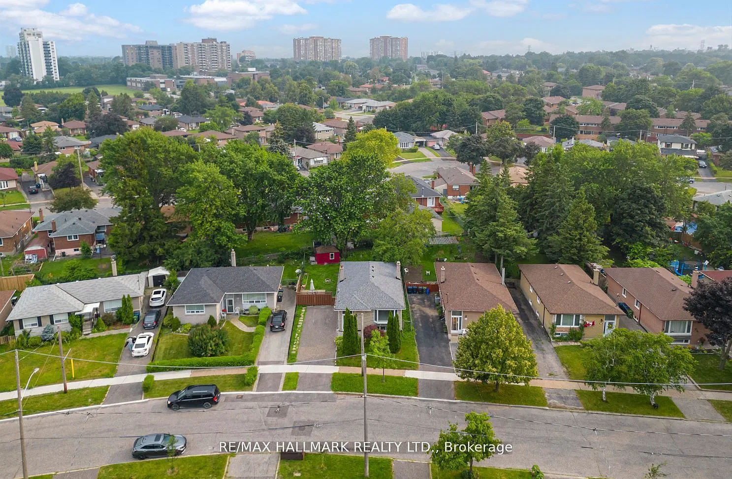 3 bed, $2,950 — Photo 2