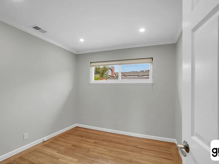 295 Pinehaven Way — Photo 11