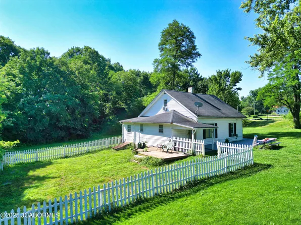 1318 W 7th St, Fulton, MO 65251