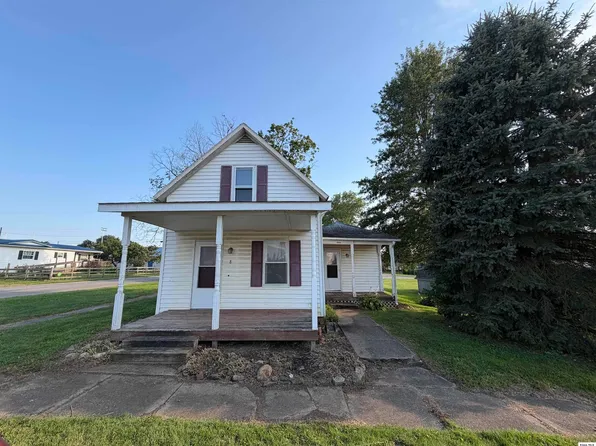 8 E Washington St, Danville, OH 43014