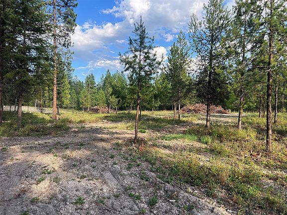 4th image of Granite Lake Rd #2