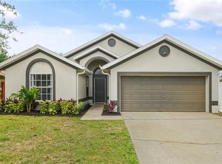 101 Hanna Ln, Davenport, FL 33897
