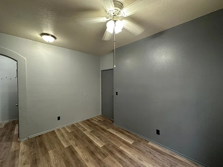 2562 Land Rush Dr — Photo 19
