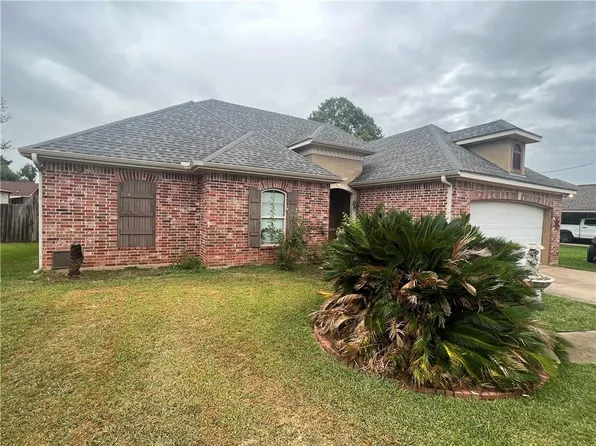 361 S Michael Dr, Moreauville, LA 71355
