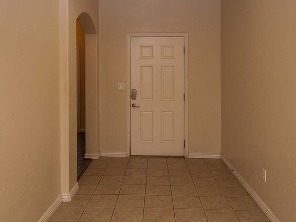 4th image of 2261 S Tonaquint Dr Unit 16