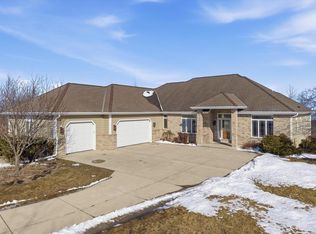 5207 Lower Lakeview Ridge ROAD, Belgium, WI 53004