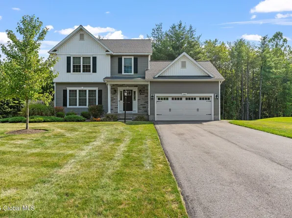 2762 W Lydius Street, Schenectady, NY 12306