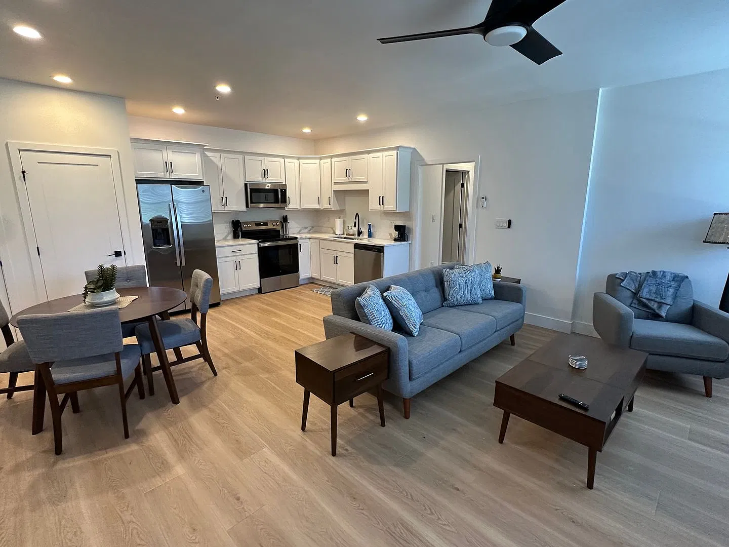 1309 N Bridge Street — Photo 2