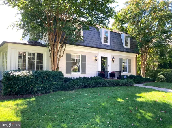 107 Witherspoon Rd, Baltimore, MD 21212