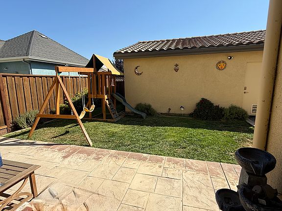 4th image of 668 Brandywine Ln