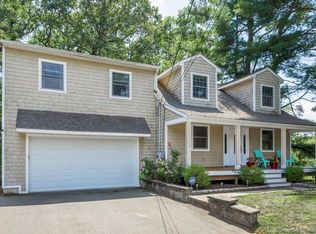 32 Moss Ave, Seymour, CT 06483