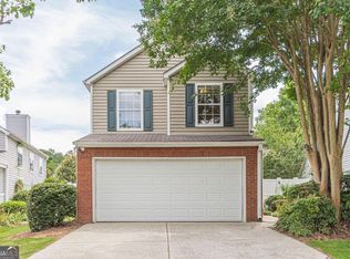 3301 Avensong Village Cir, Alpharetta, GA 30004
