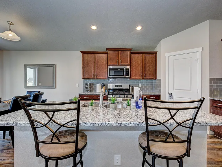 7646 E Declaration Dr — Photo 15