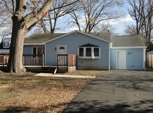 11964 Montgomery Ln, Waldorf, MD