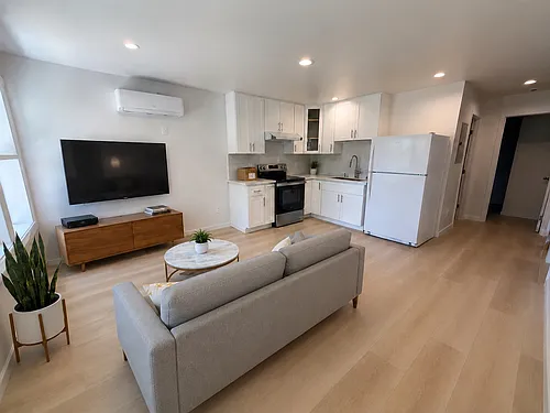 5055 Ray Ave #A Photo 1
