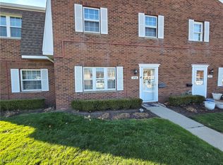 3706 Addington Ct, Cleveland, OH 44126