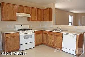 Open Kitchen w/Coordinated Appliances