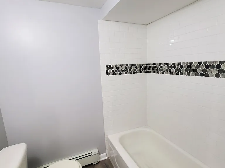 217 3rd St #1 — Photo 7