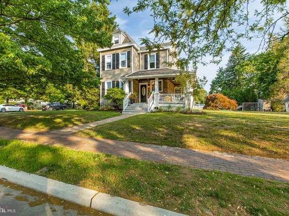 48 Rowland St, Palmyra, NJ 08065