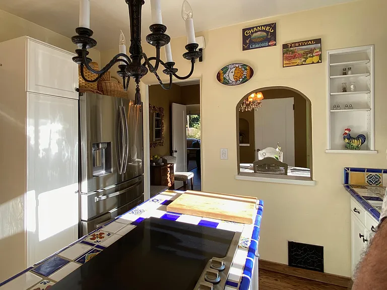 1328 W Valerio St — Photo 32