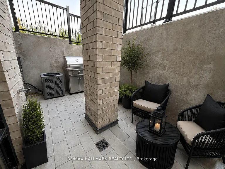 51 Jefferson Side Rd #120 — Photo 11