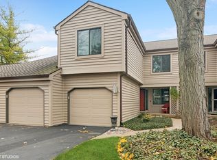 783 Shoreline Rd, Lake Barrington, IL 60010