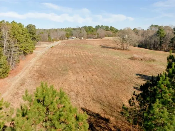 3 Earl Trl, Julian, NC 27283