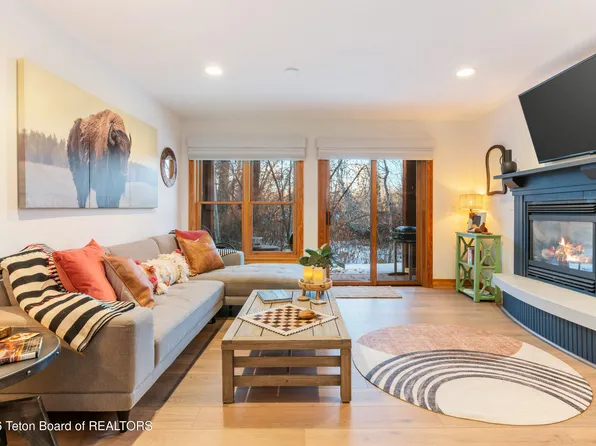 2740 Shadowmoon Ln #127, Driggs, ID 83422