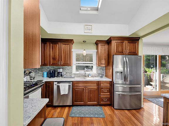 5th image of 39 Harding Drive