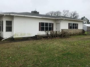 201 SW 5th St, Kingston, OK 73439