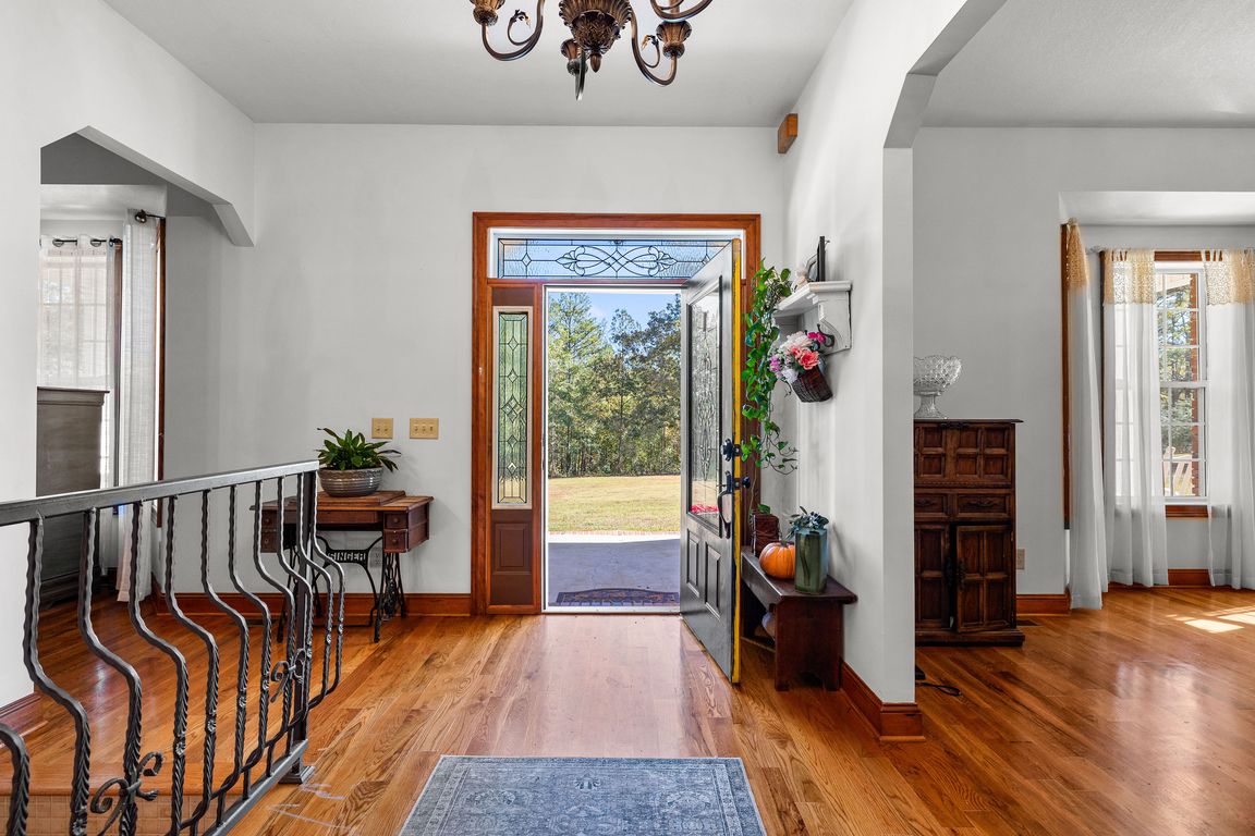 next background image